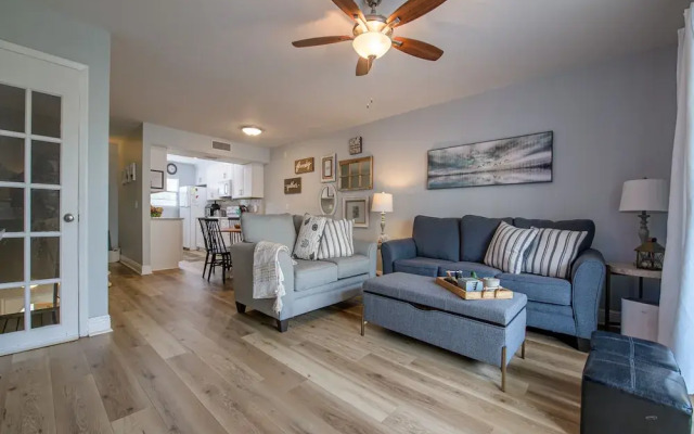 Bayview Beach Condo