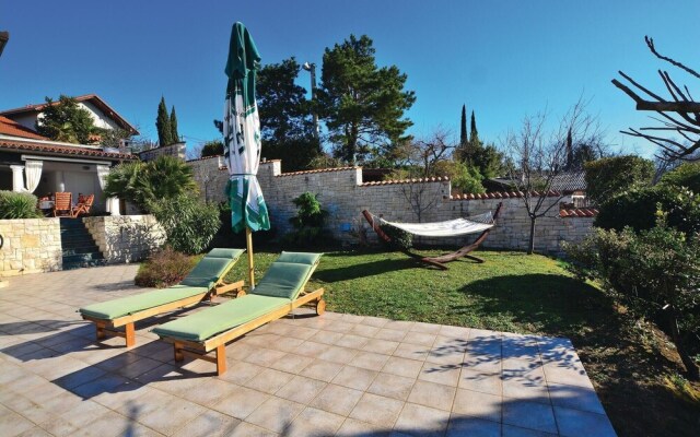 Awesome Home in Izola With Wifi and 3 Bedrooms