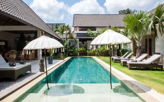 Beautiful Villa With Private Pool, Bali Villa 2073