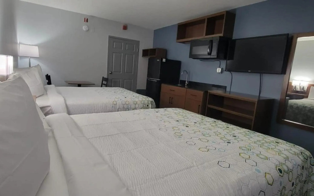 HomeTowne Studios By Red Roof Egg Harbor–Atlantic City Airport