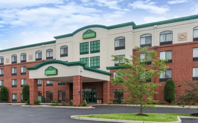 Wingate by Wyndham St. Charles