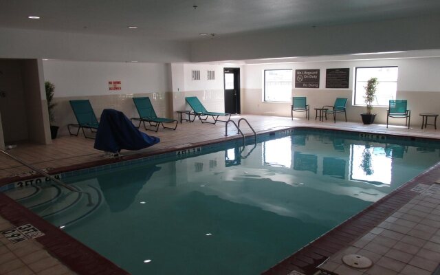 Ramada by Wyndham Burkburnett / Wichita Falls