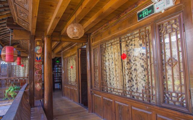 Lijiang Xueshanyu Inn