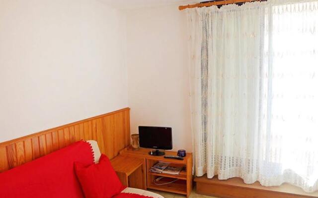 Apartment Ste Croix le Parc