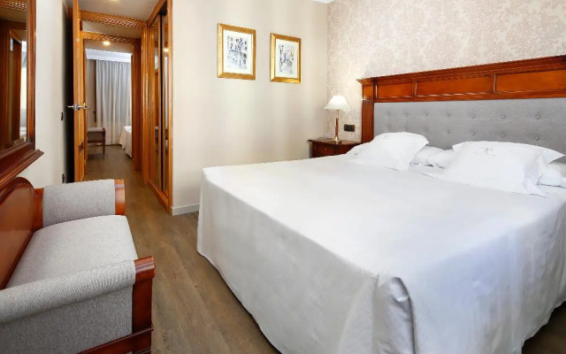 Aparthotel Hispanos 7 Suiza