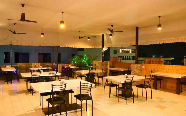 Collection O 3815 Hotel Jaisingh palace