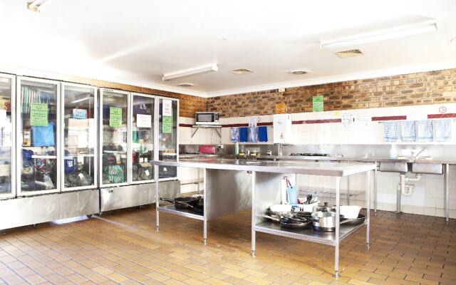 Backpackers Holiday Village