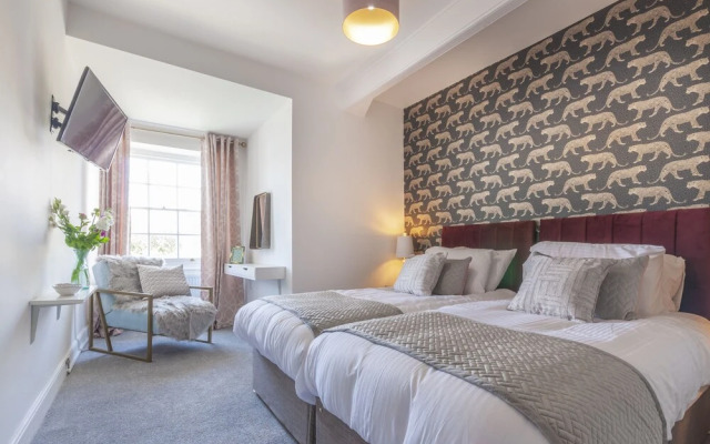 Wyndham Square Apartments by K Boutique