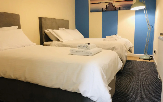 Royal Ashton Hotel