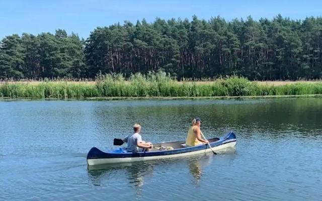 Amazing Holiday Home Near the Lake