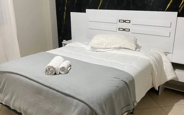Casa Ampla piscina para ate 16 hospede