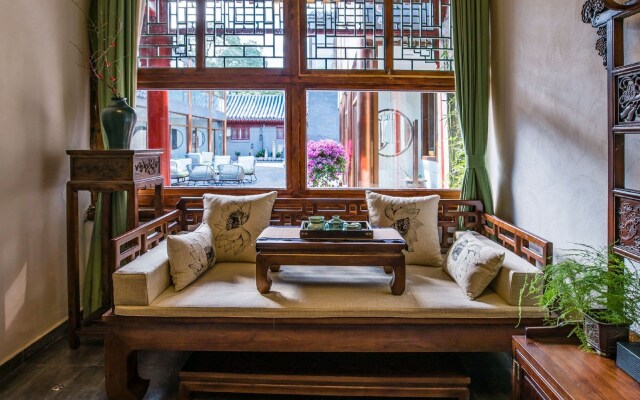 Guipu Courtyard Hotel