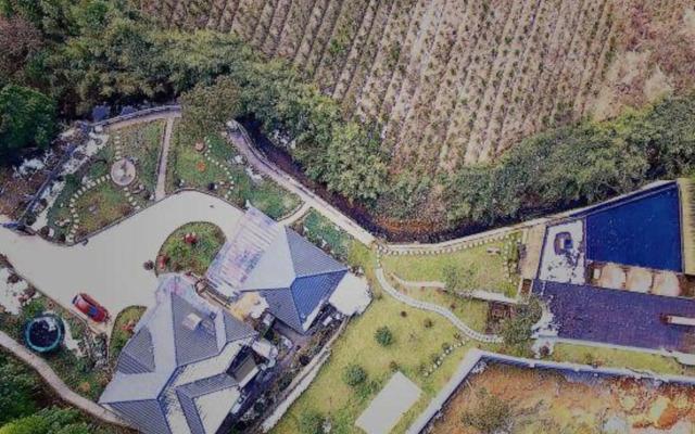 Mount Mogan Wild Extravagance (Boutique Homestay)