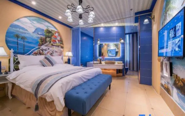 Rugao Wonderland Midi Hotel (RT Mart Wuyue Plaza Store)