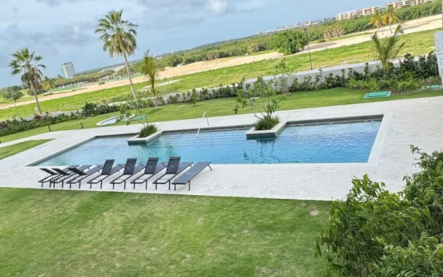 Apartment With Balcony Pool View in Cap Cana