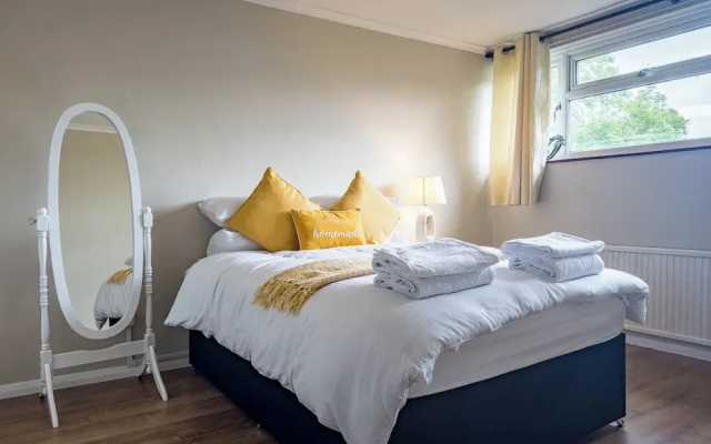 Falstones Cozy Retreat in Basildon