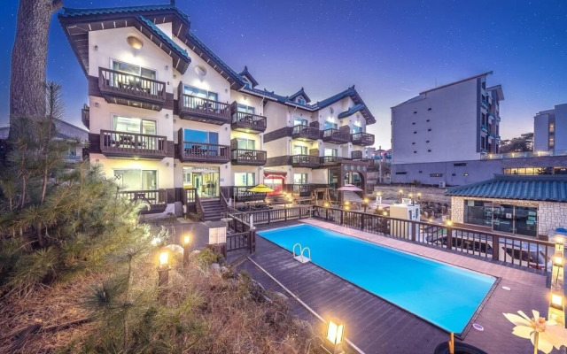 Gangneung Bluebaech Pension