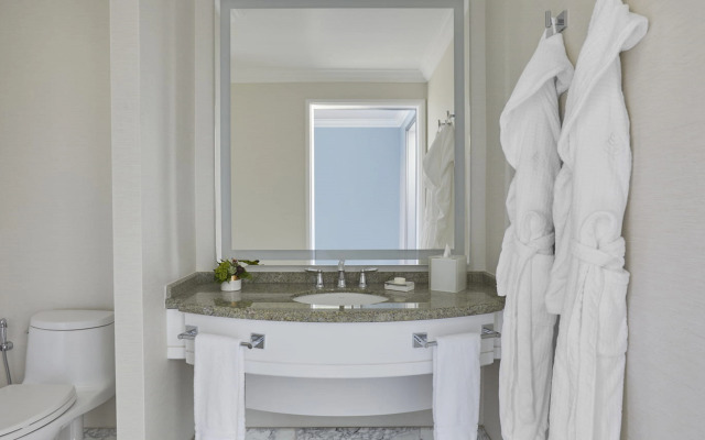 Beverly Wilshire, A Four Seasons Hotel