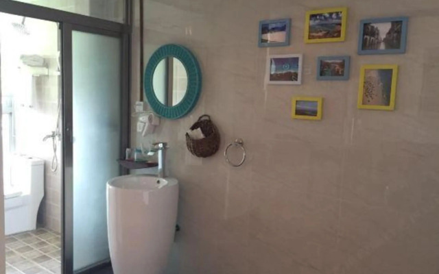 Beautiful Beach Holiday Hotel