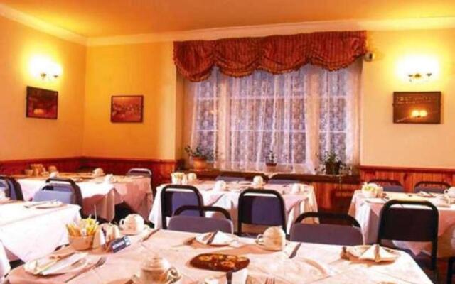 Mitre House Hotel