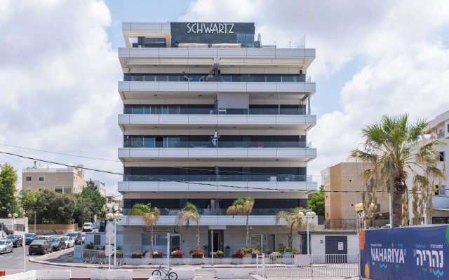 Tranquil Stay Near Beach by Sea N' Rent