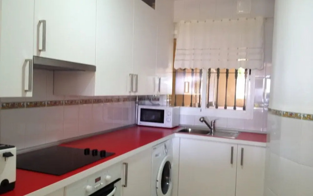 Cozy Townhouse With sea View in Marbella Mijas