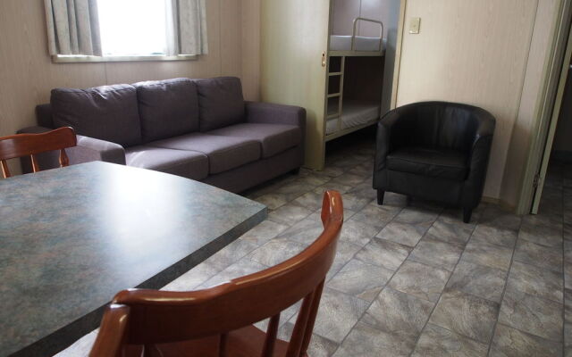 Porepunkah Pines Holiday Park