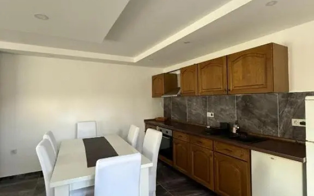 Rakovica Resort Luxury Apartments