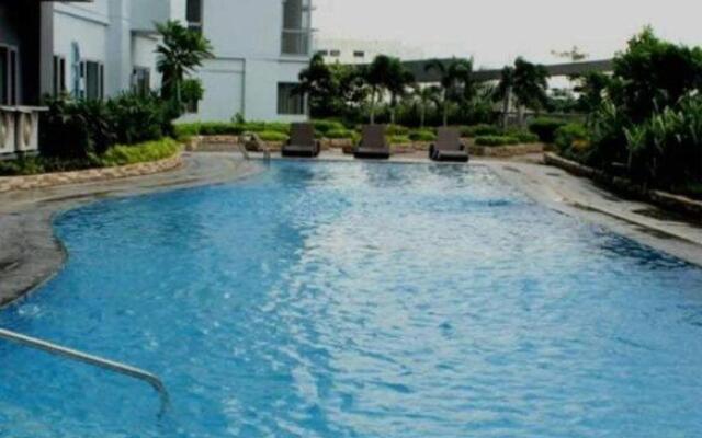 Cubao ManhattanHeights Unit 23D Tower C, 1 BR