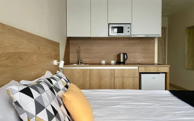 Апартаменты Рентал СПБ на ул. Матроса Железняка, д. 2