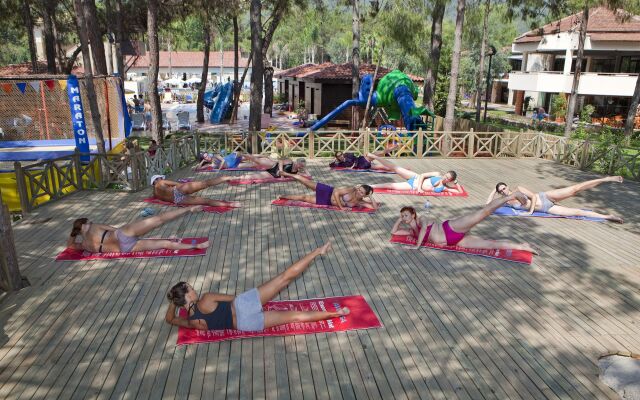 Champion Holiday Village - All Inclusive
