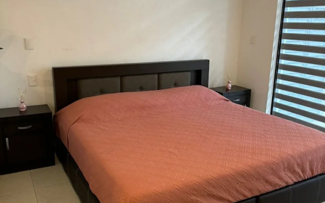 Cambria Versalles by Tovigo Rentals