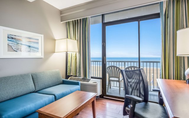 Country Inn & Suites by Radisson, Virginia Beach (Oceanfront), VA