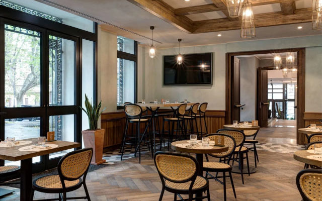 DoubleTree by Hilton Rome Monti