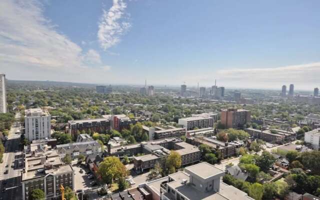 Condos with Parking & Gorgeous View