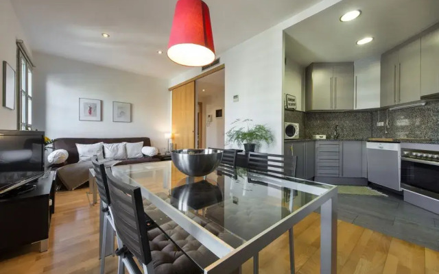 Luxe Suites Apartments