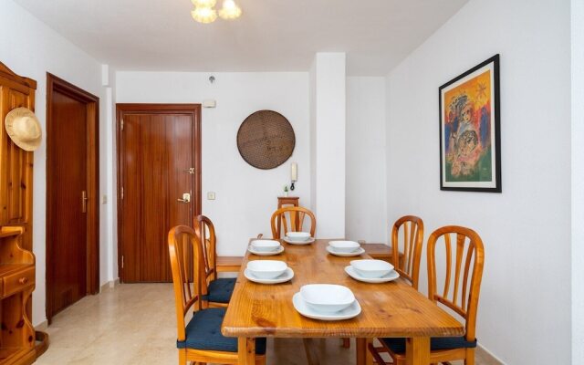 Excellent Apartment with Pool and View Ref 138