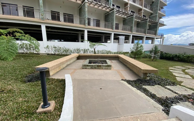 Bristle Ridge 2 bedroom Panoramic View