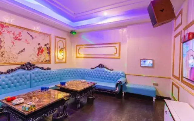 Wufeng International Hotel
