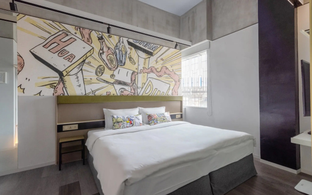 Cosmos Hotel Huashan Town