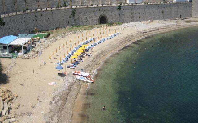Bivani Vista Golfo Castellammare