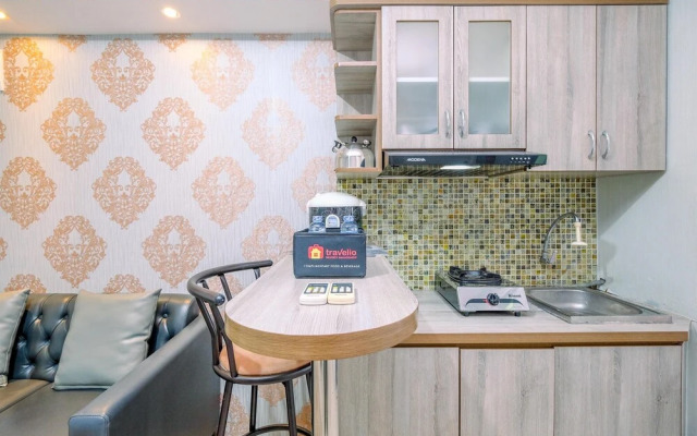 Comfort And Strategic 2Br At Bassura City Apartment