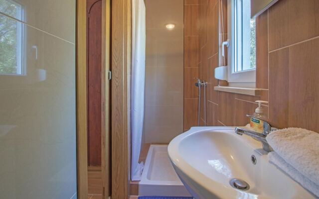 Awesome Home in Medulin With Wifi and 3 Bedrooms