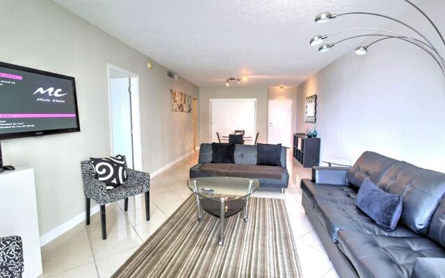 The Tides on Miami Hollywood