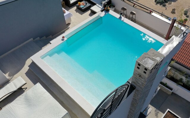 Rooftop pool & terrace - Villa Bellavista