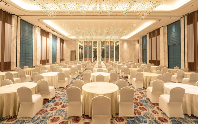 Radisson Resort Hatgad Saputara