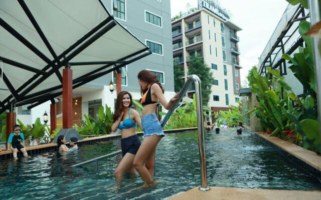 iBooking Trams Square