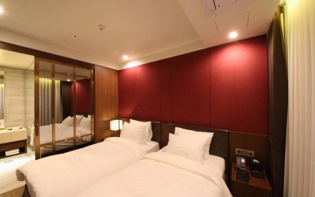 Benikea The H Hotel