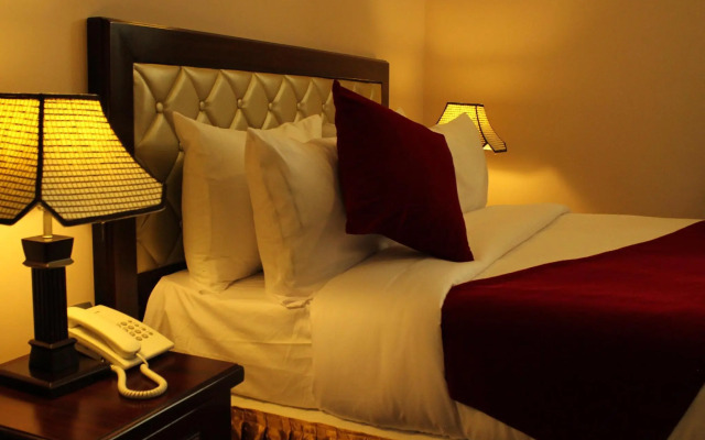 Oasis Hotel Apartment