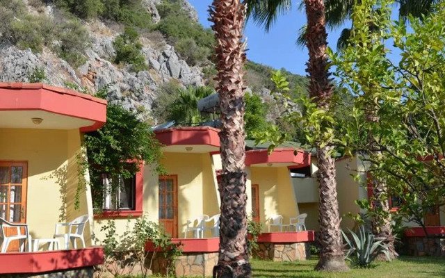 Oblomov Bungalows Apart